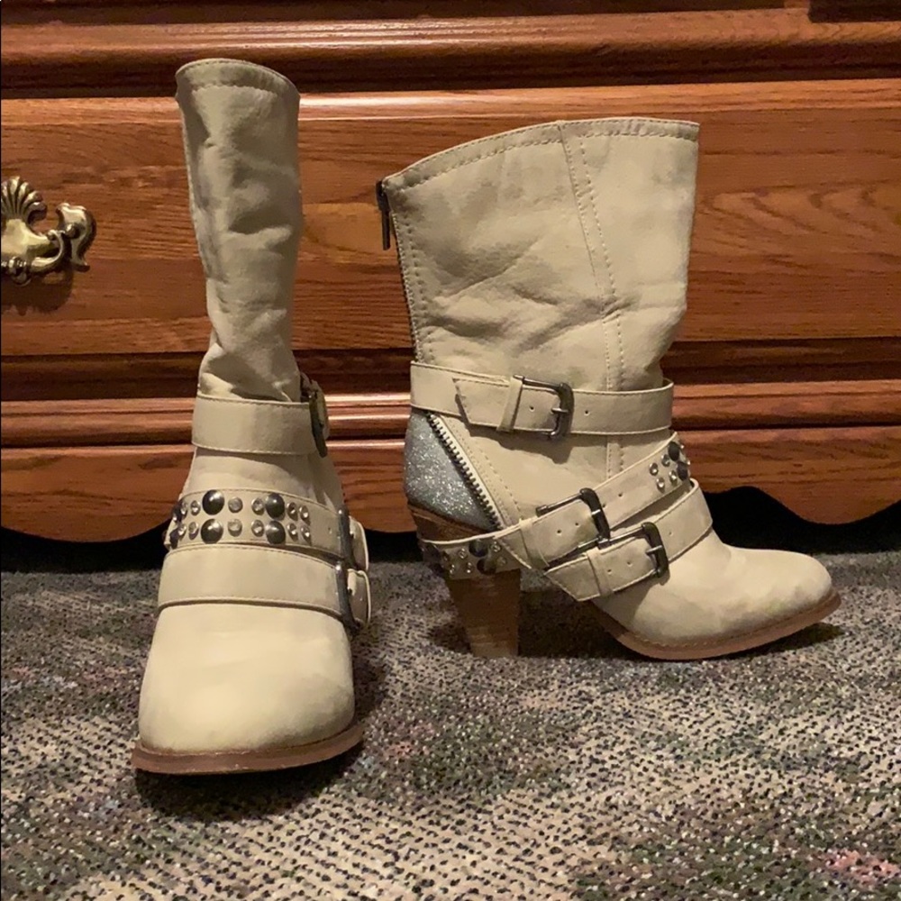 Not Rated Boots
